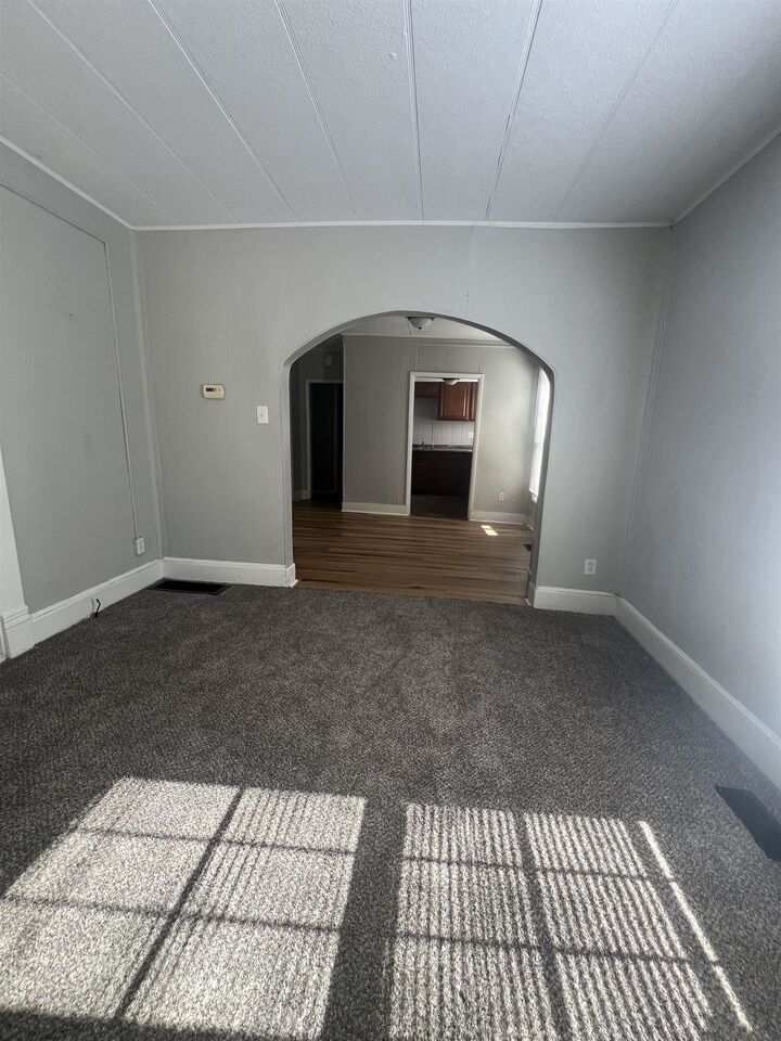 Photo de la propriété:  1304 N Fairview Ave.  KS 67203 