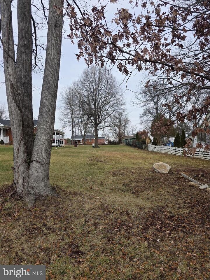 Property Photo:  9524 Dubarry Avenue  MD 20706 