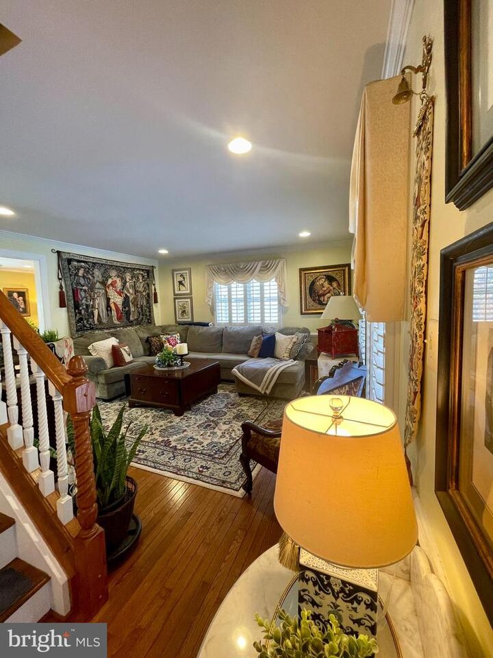 Property Photo: 15794 Beacon Hill Place VA 22025