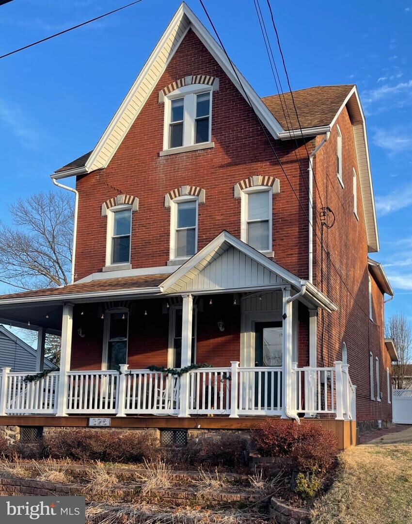 Property Photo:  326 Walnut Street  PA 19475 