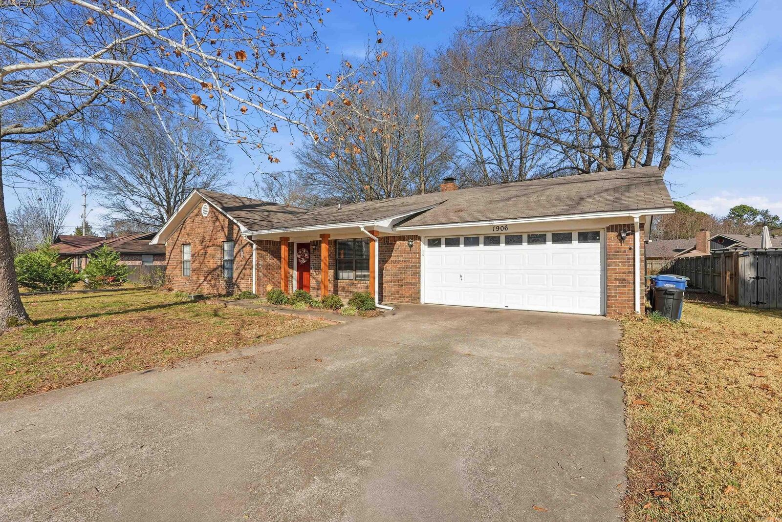 Property Photo:  1906 Arrowhead Lane  AR 72034 