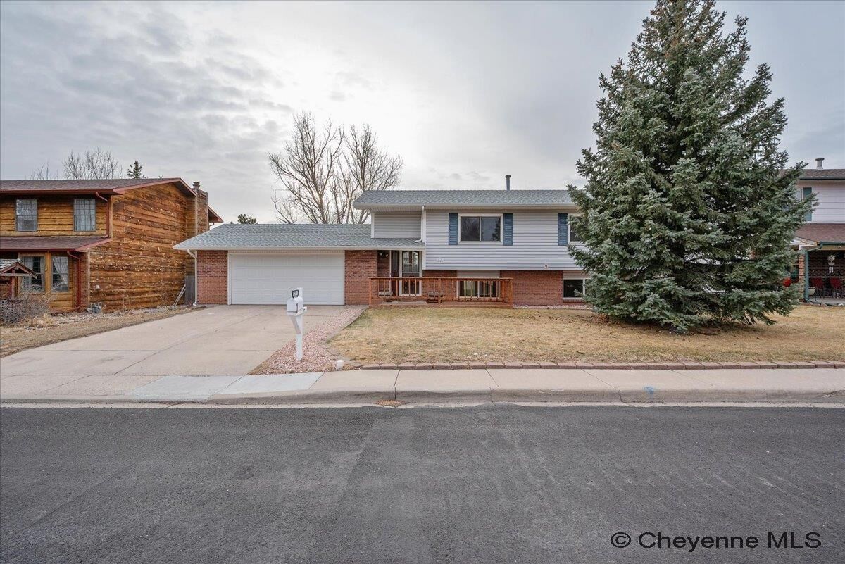 Property Photo: 5241 Atlantic Dr WY 82001