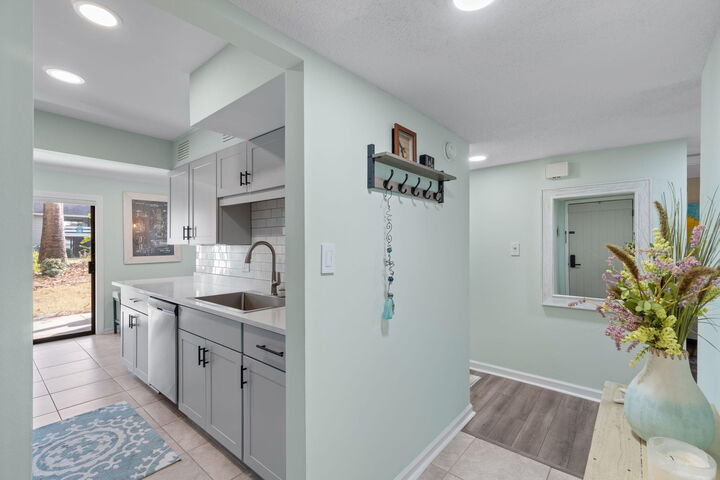 Property Photo:  256 N Driftwood Bay Unit 42A  FL 32550 