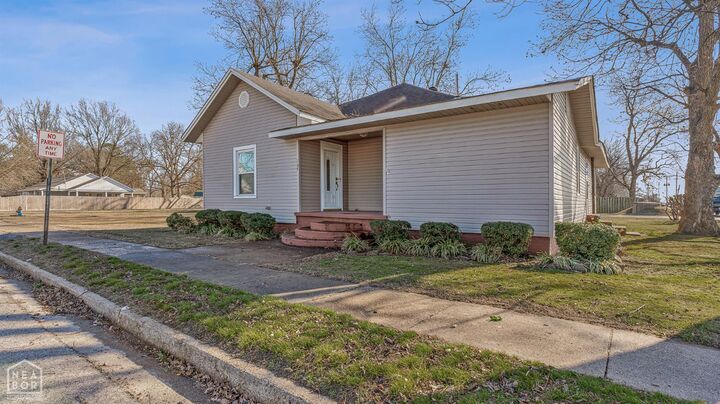Property Photo: 709 W Drew Avenue AR 72447