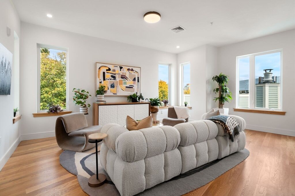 Property Photo:  58 Kent 404  MA 02445 