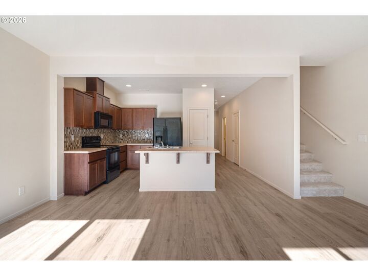 Property Photo:  8512 NE 13th Pl  WA 98665 