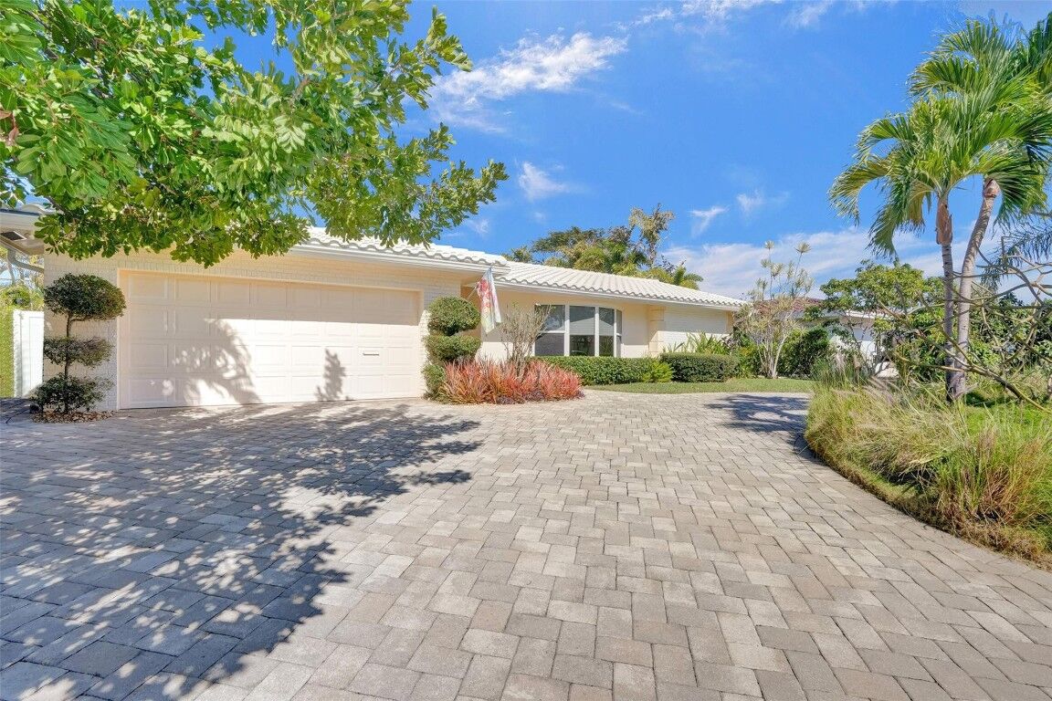 Property Photo:  1951 NE 54th Street  FL 33308 