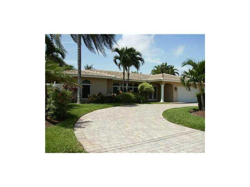 Property Photo:  2750 NE 57th Street  FL 33308 