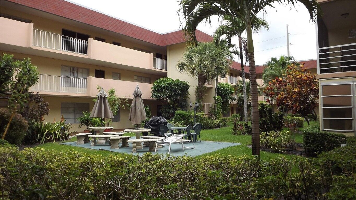 Property Photo:  3071 NW 47th Terrace 129  FL 33313 