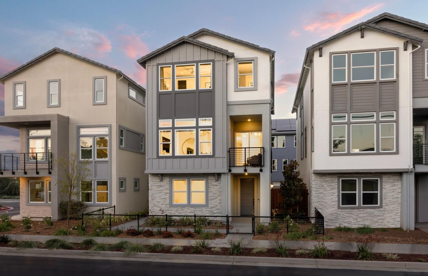 Property Photo:  273 Llewellyn Avenue 010-18 Plan 2  CA 95008 