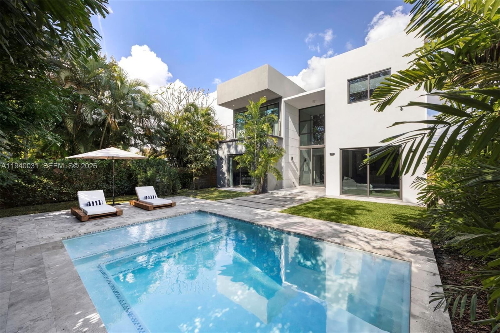 Property Photo: 2990 SW 20th St FL 33145