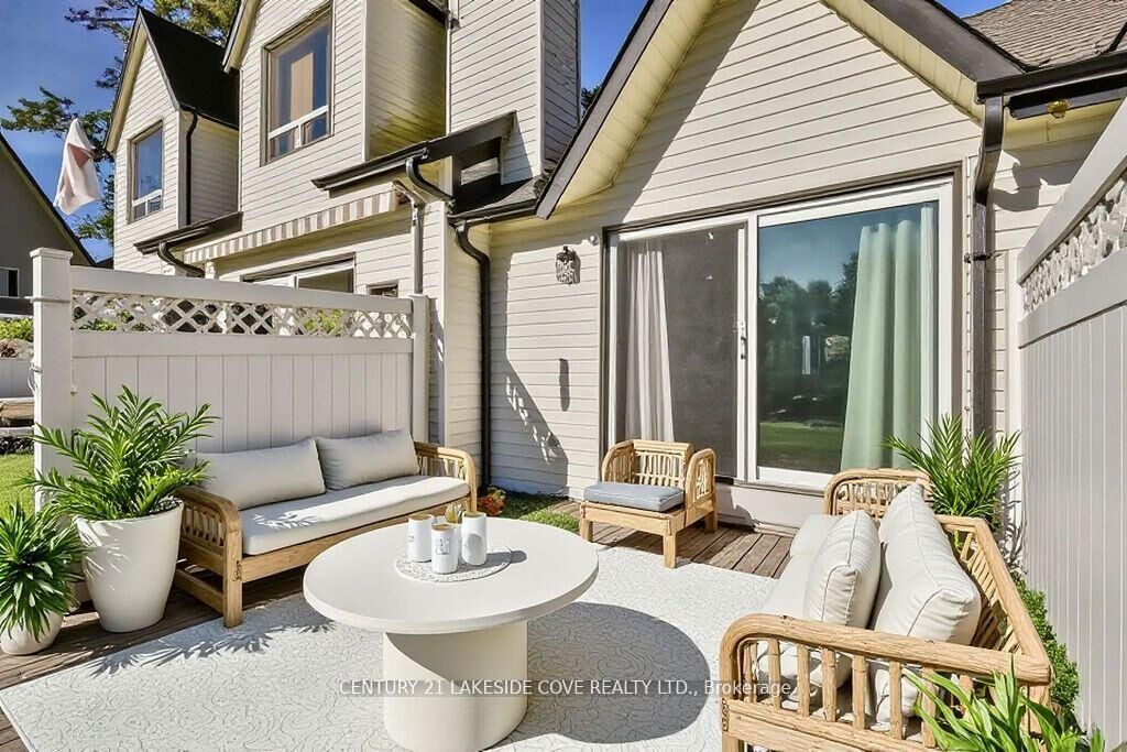 Property Photo:  81 Laguna Parkway N Unit 12  ON L0K 1B0 