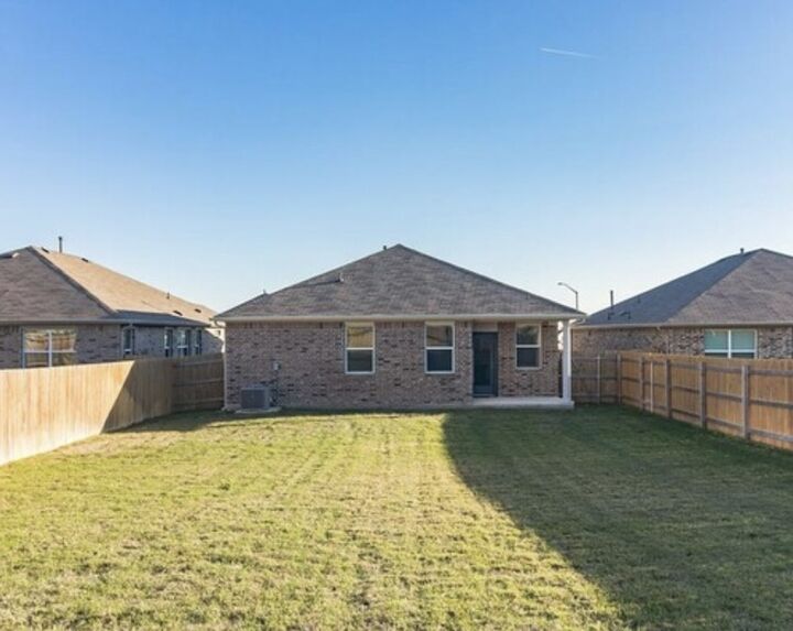 Property Photo:  2001 Fairhaven Gateway Gateway  TX 78626 