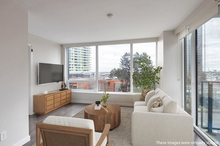 Property Photo: 8238 Lord Street 402 BC V6P 0G7