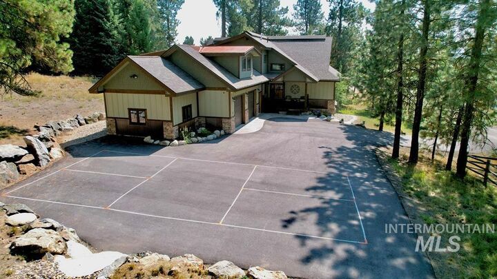 Property Photo:  212 Riovista  ID 83638 