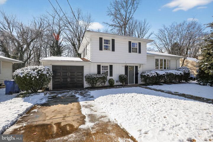 Property Photo: 1015 Sycamore Avenue NJ 08021