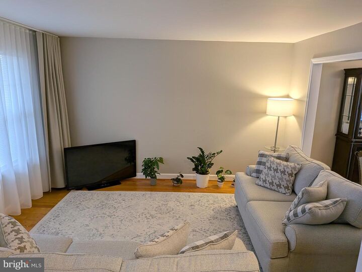 Property Photo:  510 Henry Drive  NJ 08332 