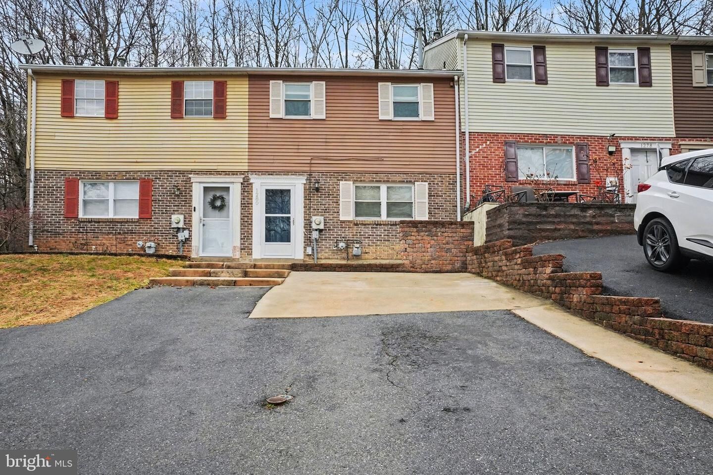 Property Photo: 1280 Fox Run PA 19606