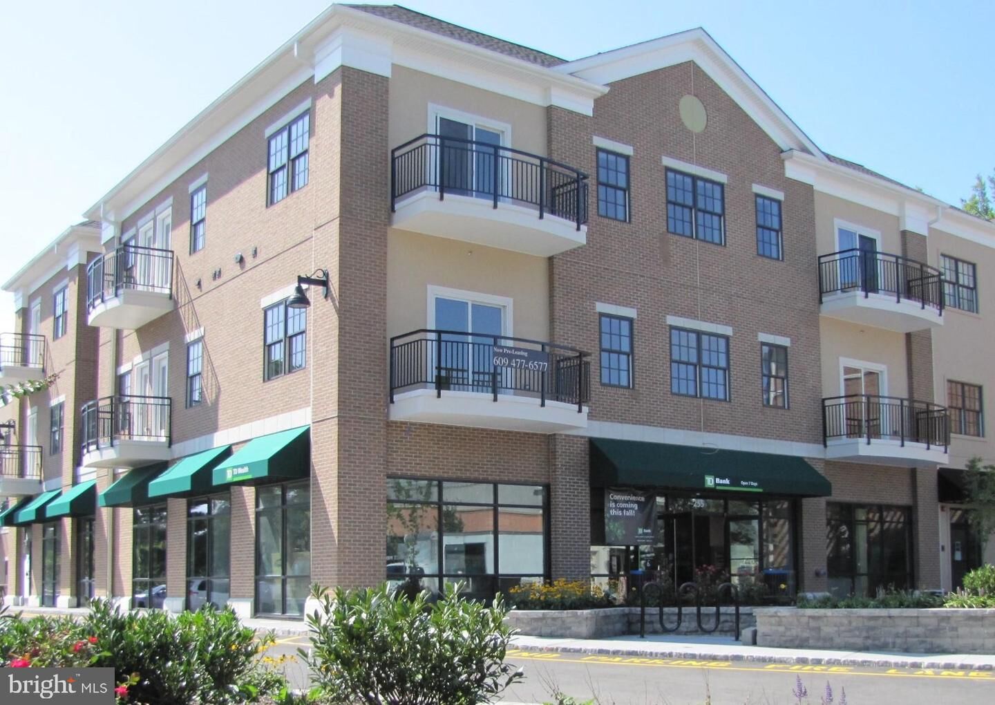 Property Photo:  255 Nassau Street 301  NJ 08540 