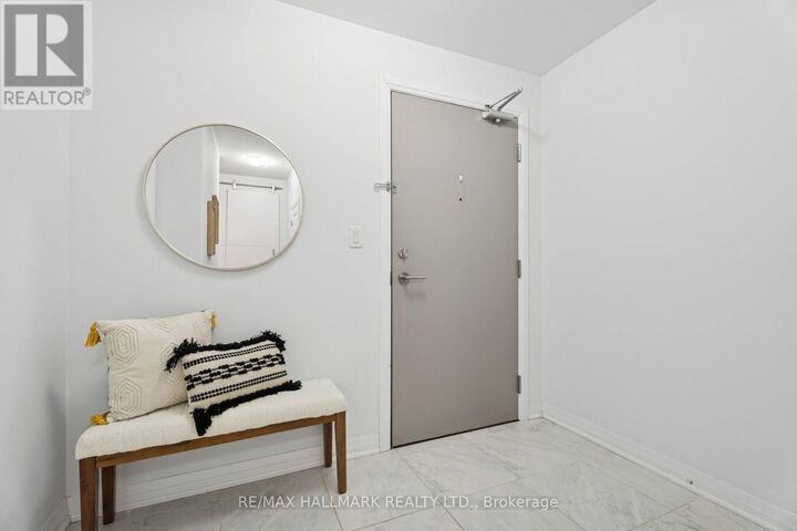 Property Photo: 10 Concord Place 409 ON L3M 0G6