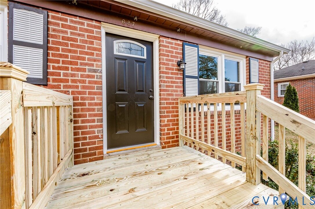 Property Photo:  627 Grayson Avenue  VA 23222 