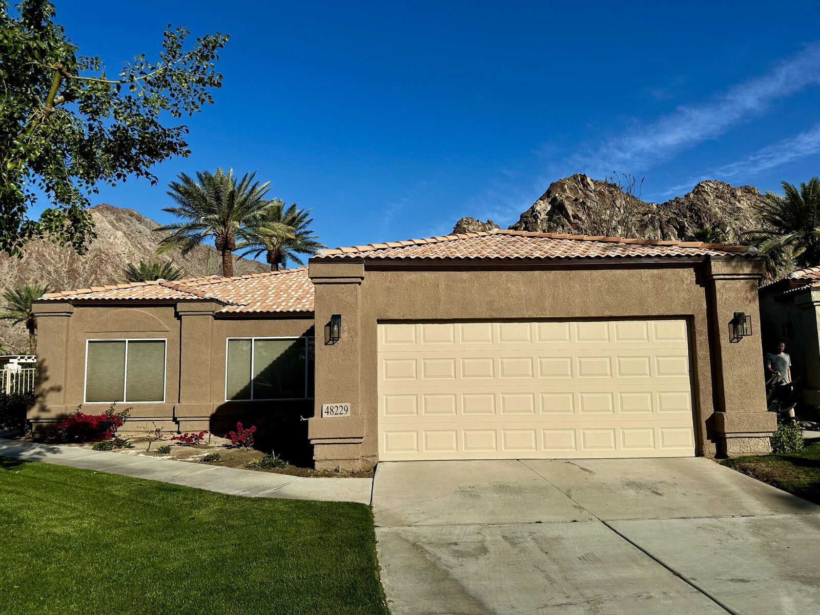 Property Photo:  48229 Calle Florista  CA 92253 