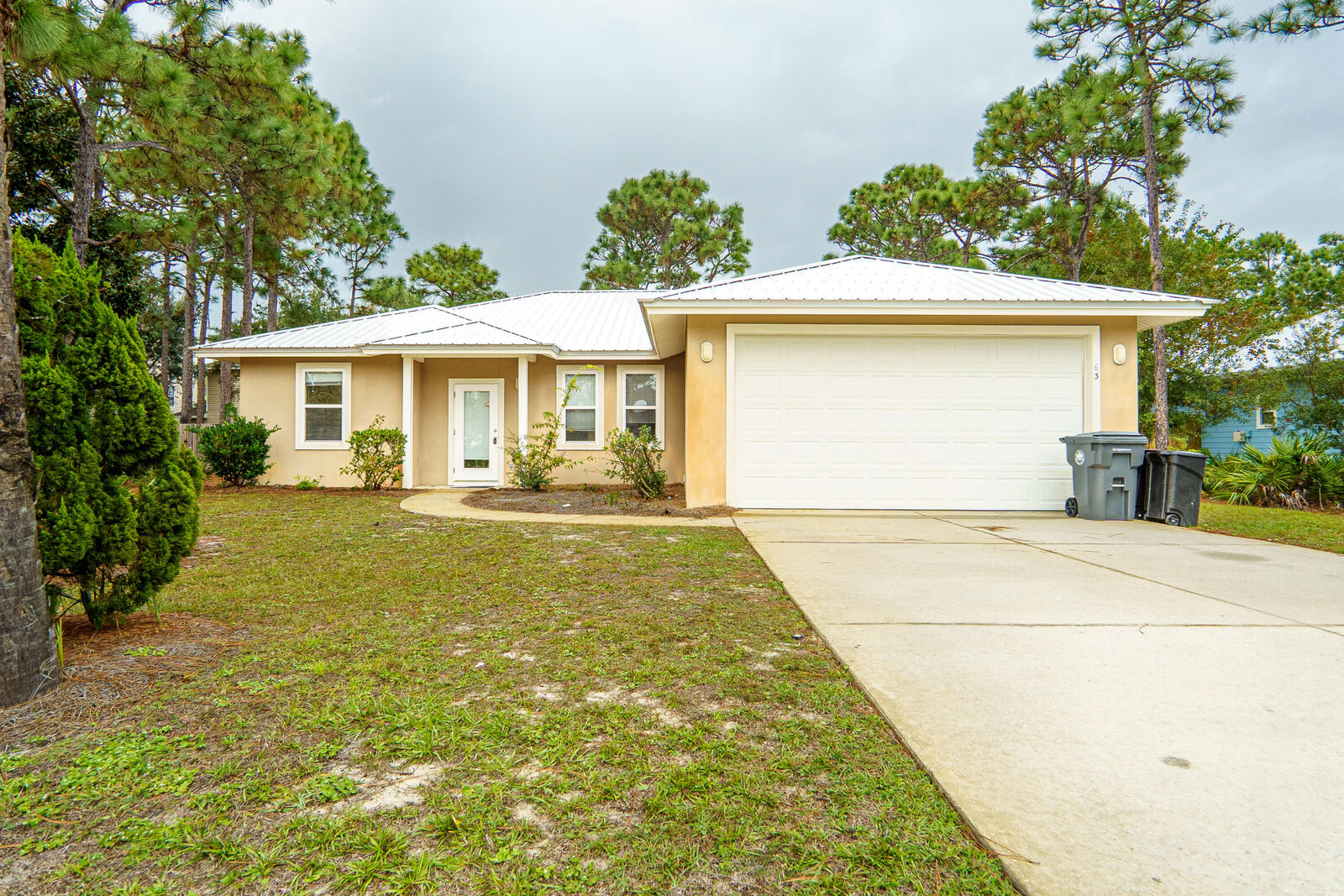 Property Photo:  63 Las Roblas Grande Drive  FL 32459 