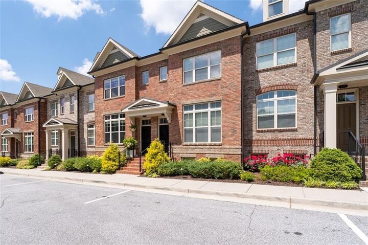 Property Photo:  1222 Lavista Circle NE  GA 30324 