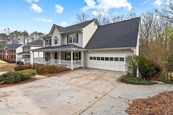 Property Photo:  1101 Steeple Run  GA 30043 