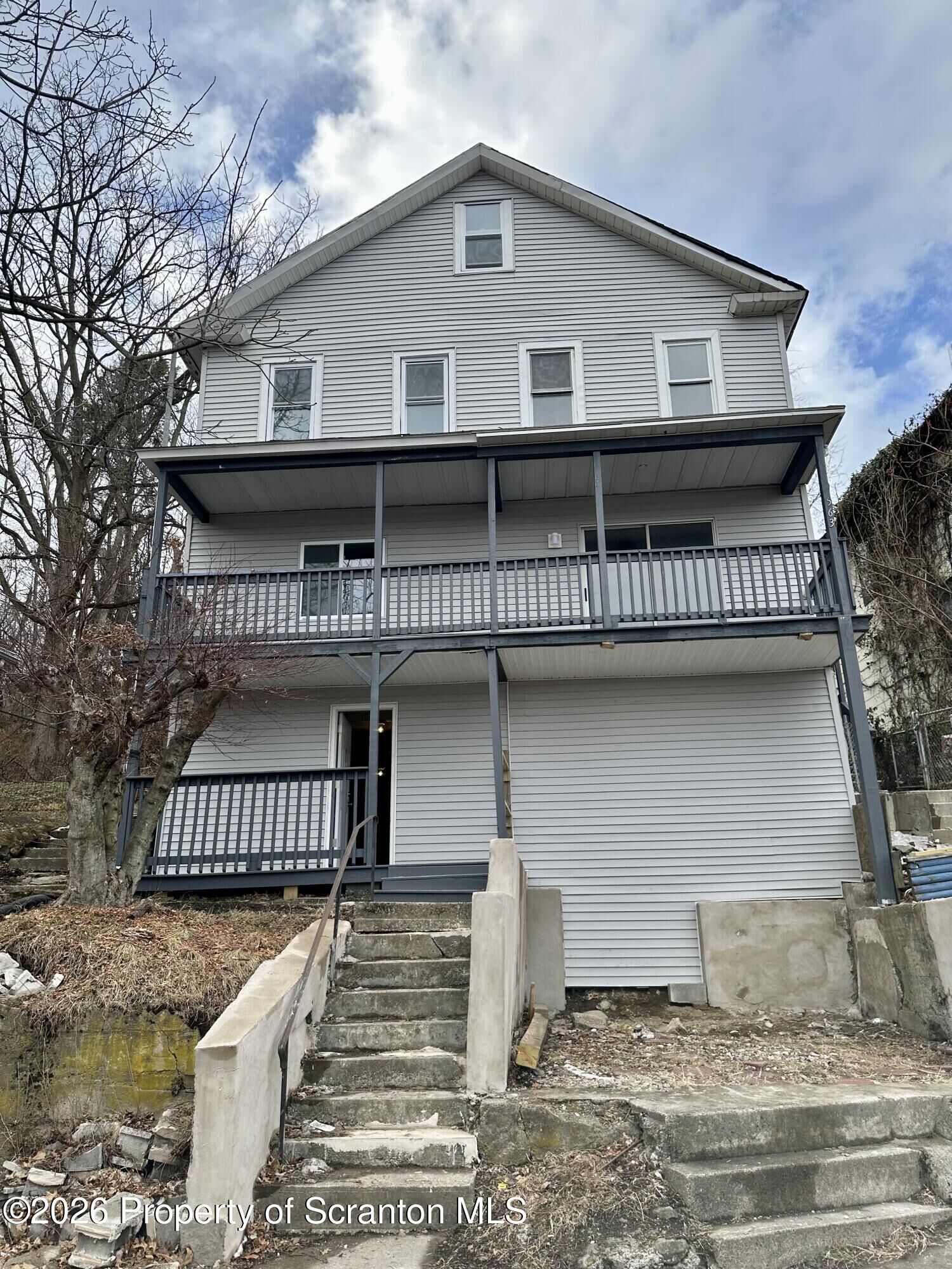 Property Photo:  563 Lee Street  PA 18651 