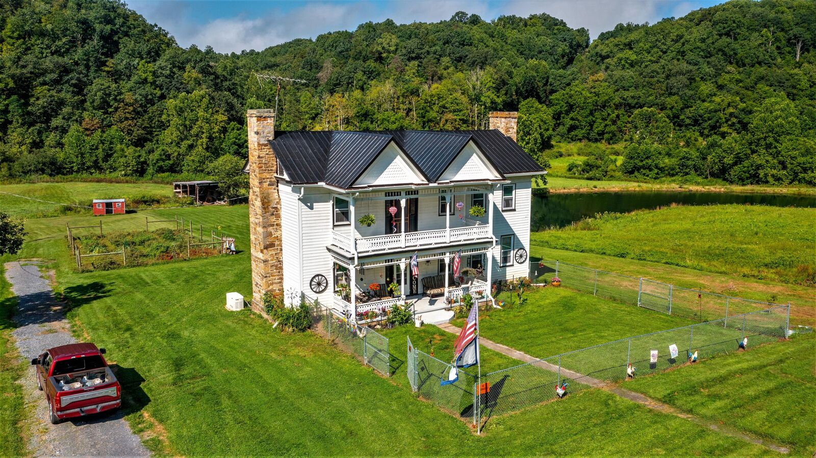 Property Photo:  8079 Wayside Creamery Rd  WV 24910 