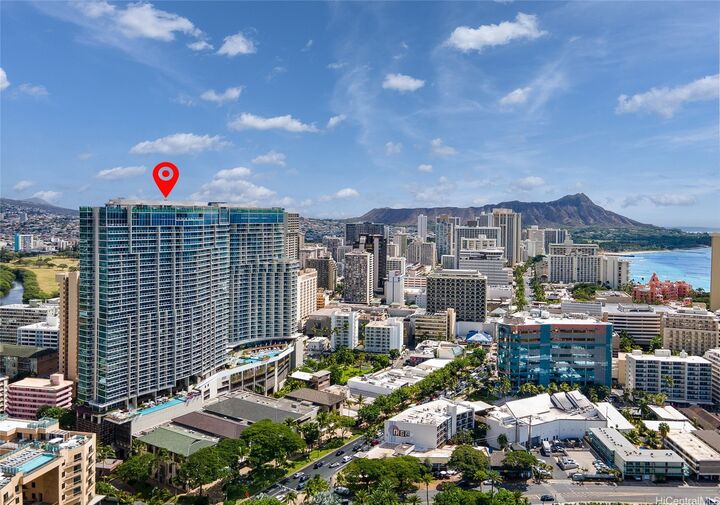 Property Photo:  383 Kalaimoku Street 1214  HI 96815 
