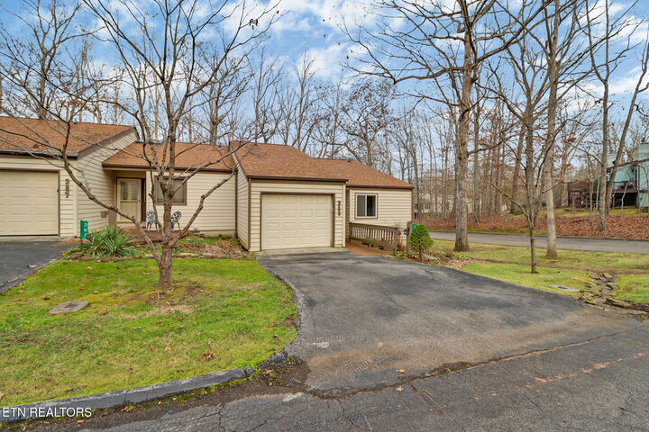 Property Photo:  388 Lake Catherine Court  TN 38558 