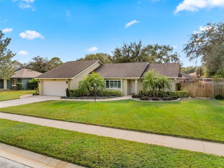 Property Photo:  109 Bantry Drive  FL 32746 