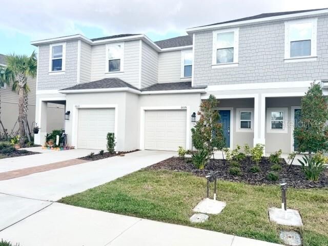 Property Photo:  6026 Whetstone Court  FL 34221 