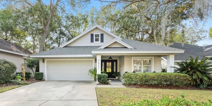 Property Photo:  9821 SW 34th Road  FL 32608 