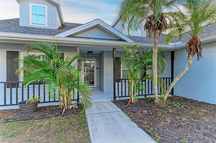 Property Photo:  11809 Shrewsbury Lane  FL 34219 