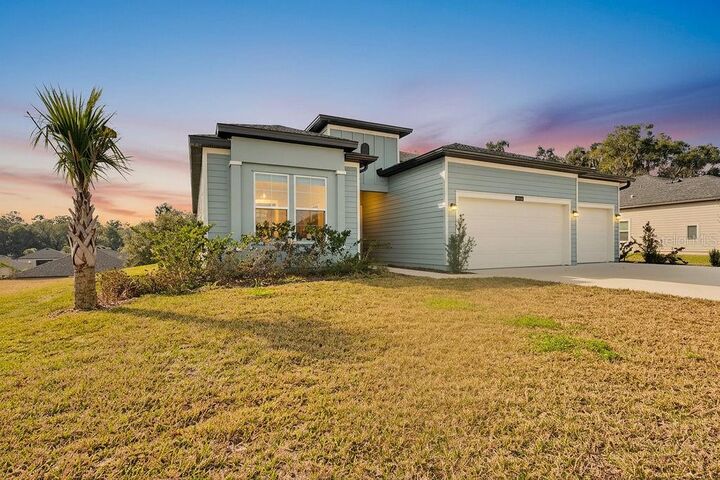 Property Photo: 19444 SW 78th Place FL 34432