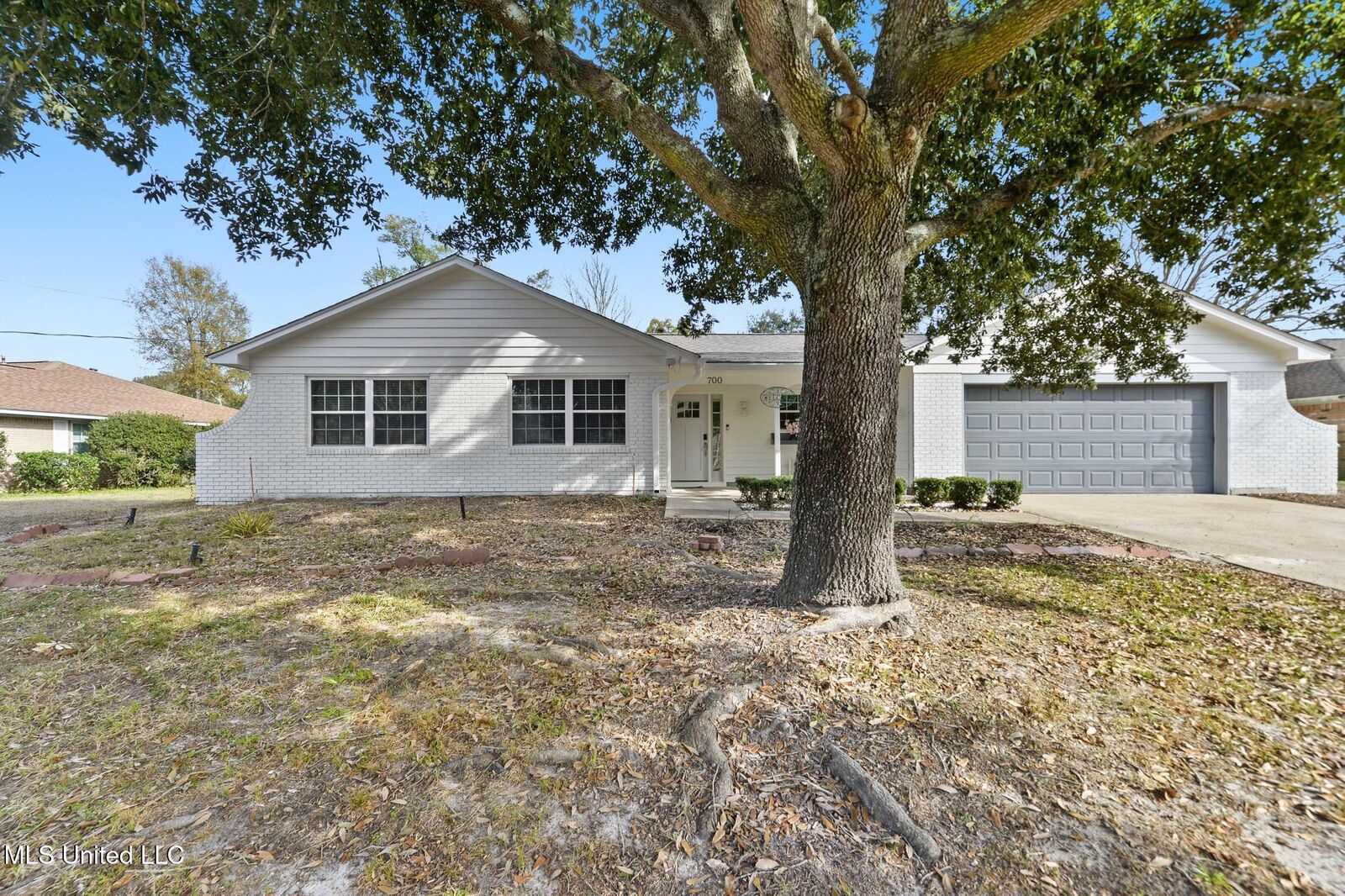 Property Photo:  700 Sarazen Drive  MS 39507 