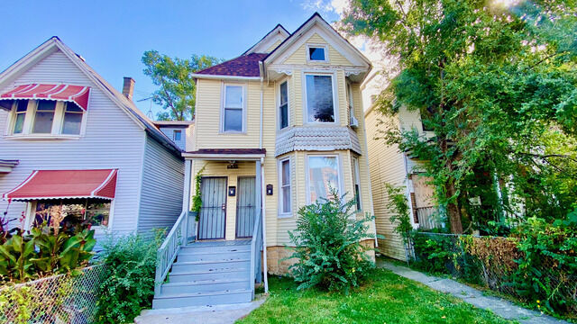 Property Photo:  6833 S Green Street 1  IL 60621 