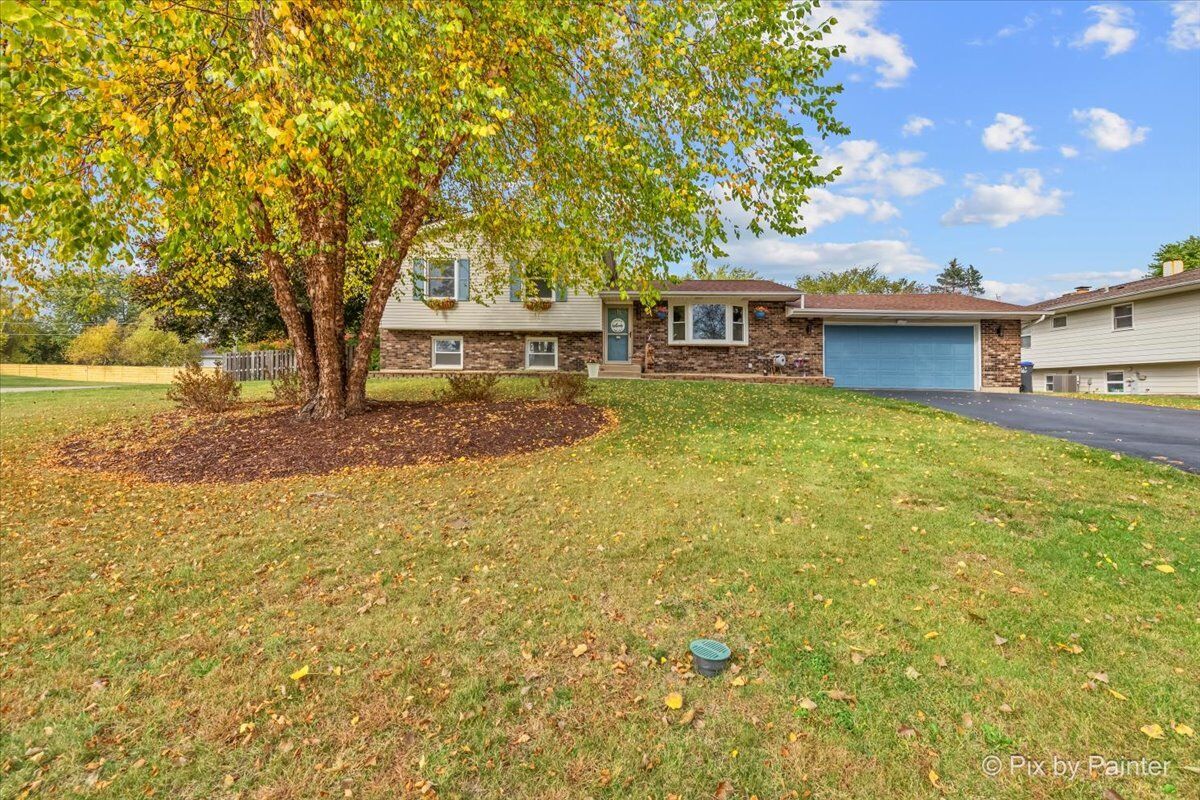 Property Photo:  12976 W 28th Street  IL 60099 