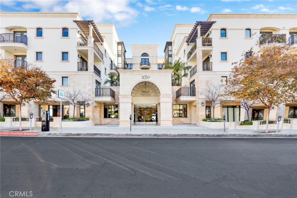 Property Photo:  250 S De Lacey 203A  CA 91105 