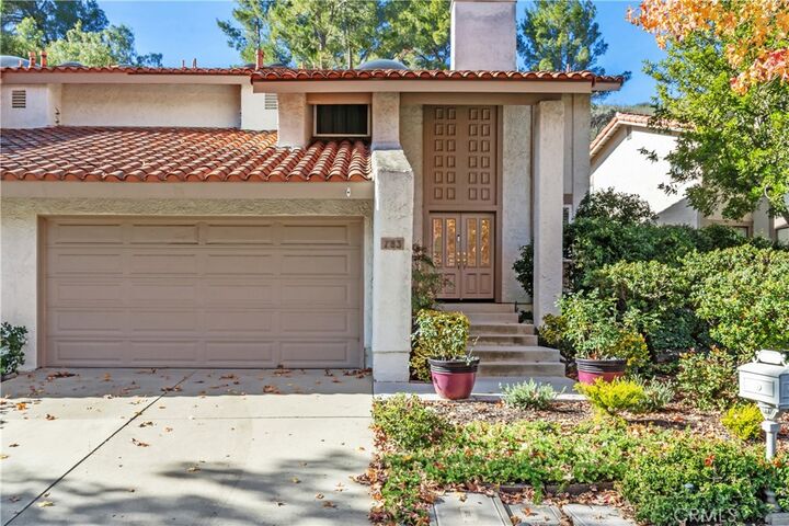 Property Photo:  783 North Valley Drive  CA 91362 