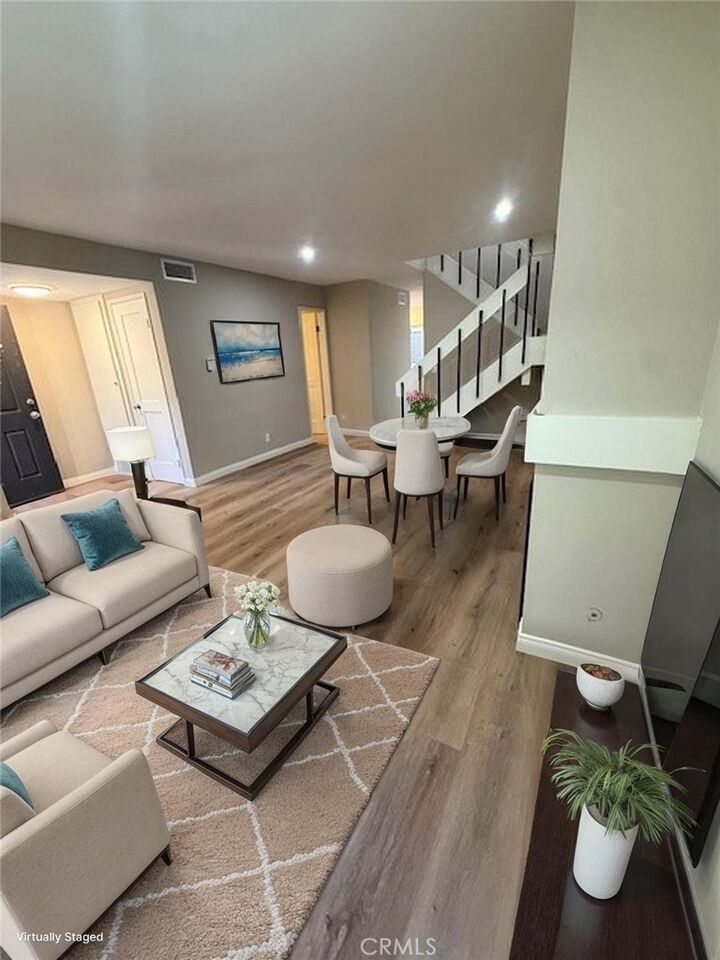 Property Photo:  10 Summerwalk Court 29  CA 92663 