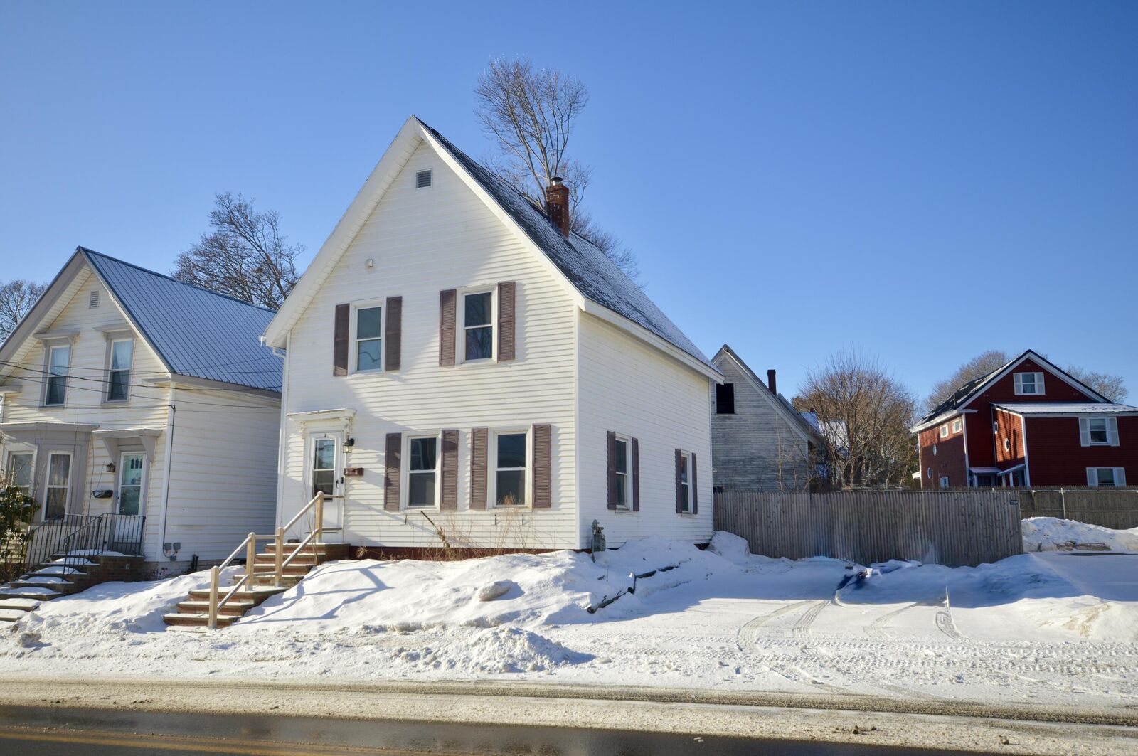 Property Photo:  131 Parker Street  ME 04412 