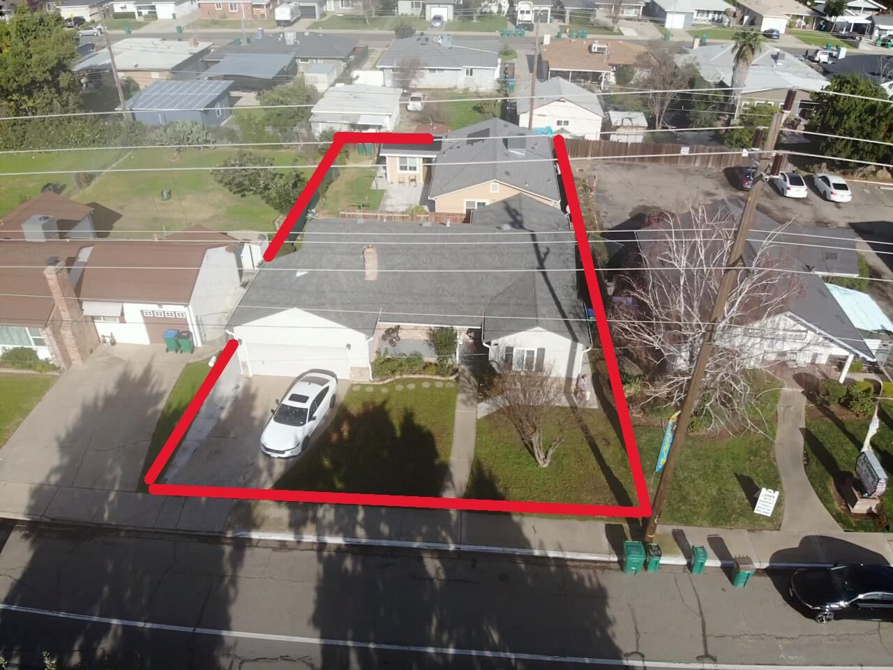 Property Photo: 609 Kettleman CA 95240