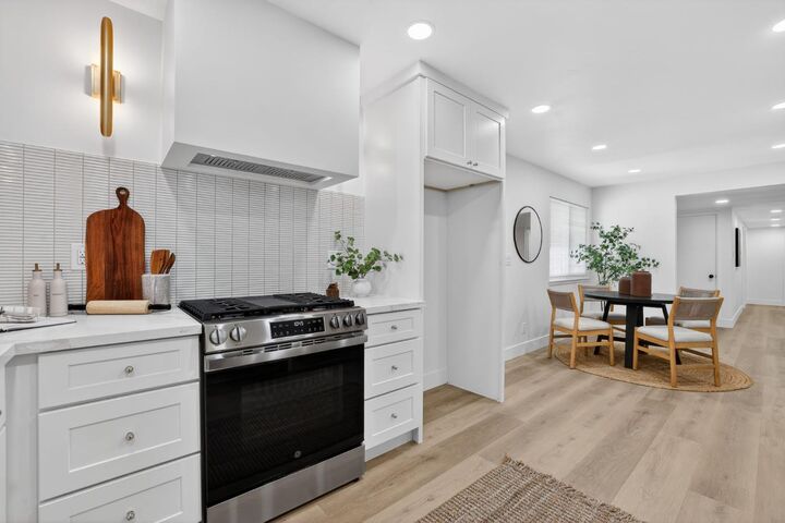 Property Photo: 7170 Westmoreland Way CA 95831