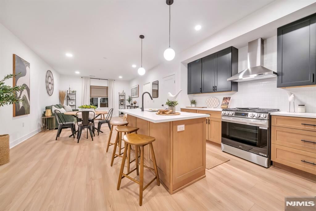 Property Photo:  309 Encampment  NJ 07082 