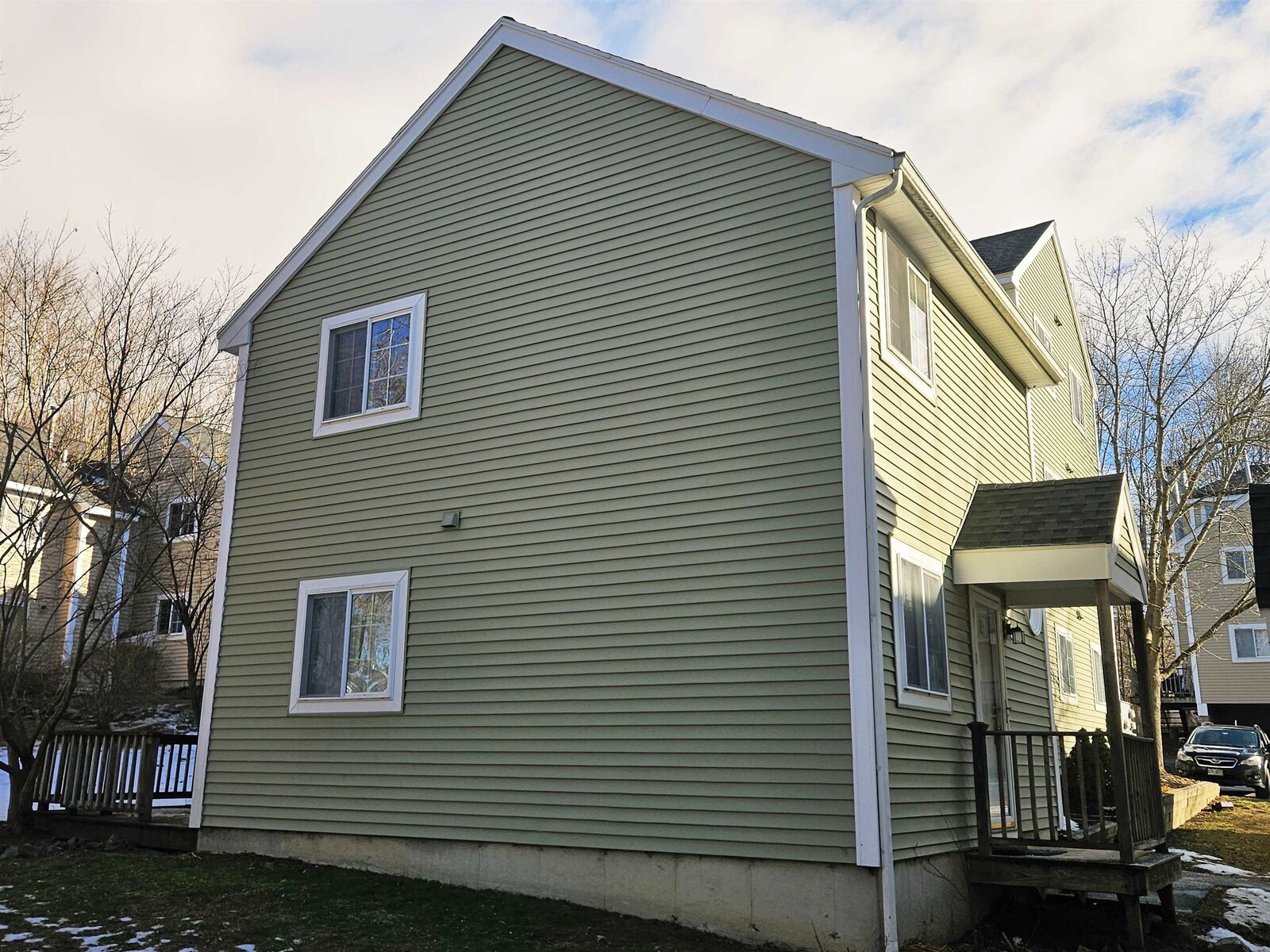 Property Photo:  98 Henry Law Avenue  NH 03820 