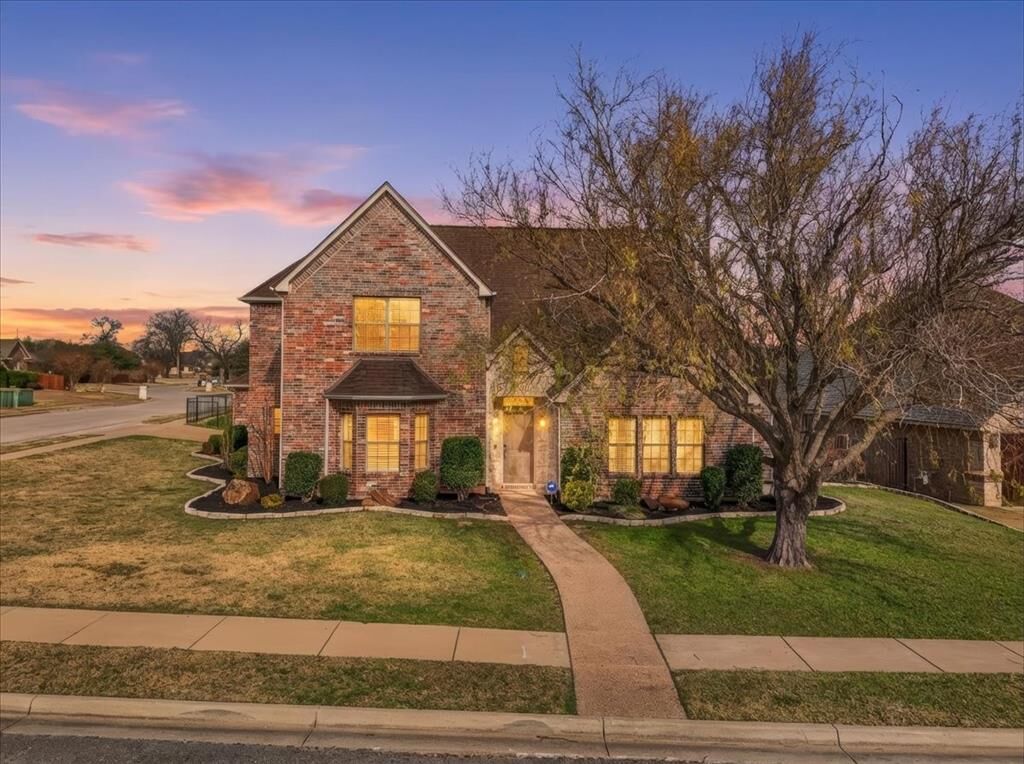Property Photo:  1105 Reata Drive  TX 76087 